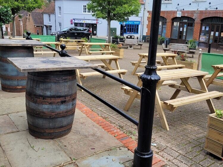 Отель The Market