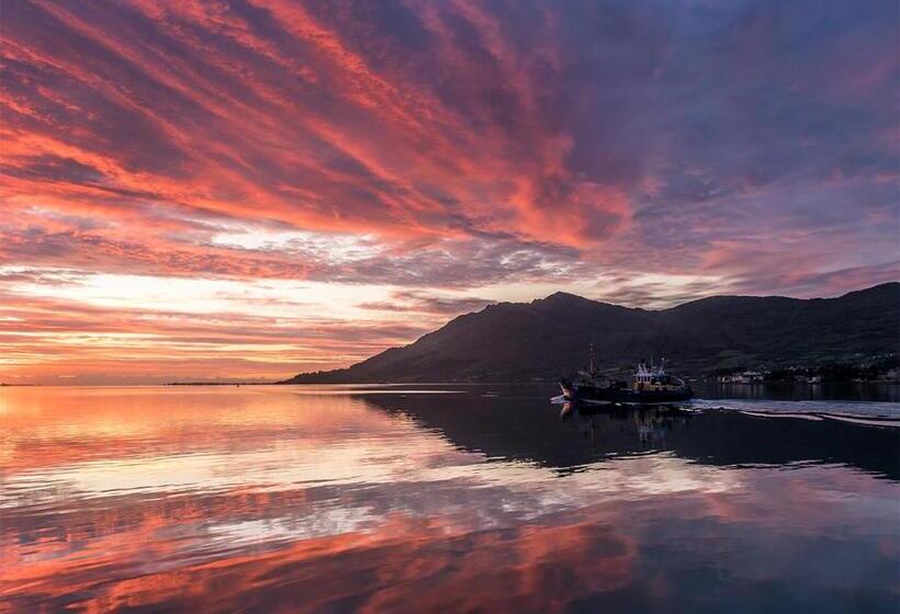 호텔 The Whistledown