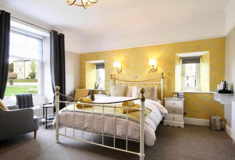 Ivy Cottage Bed & Breakfast