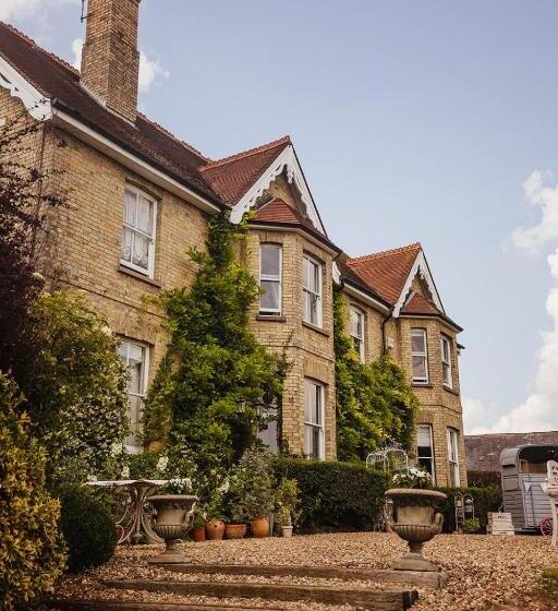 Lodge Farm Bed & Breakfast
