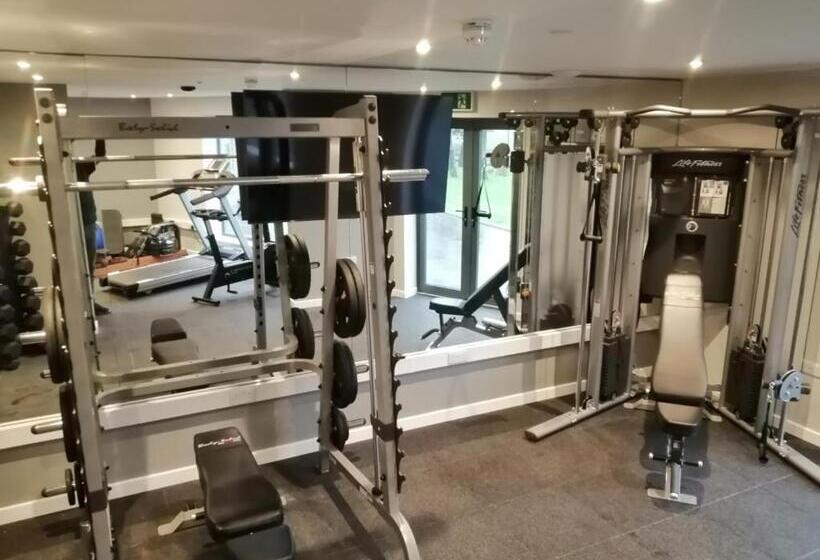 فندق على الطريق Newlands Holidays