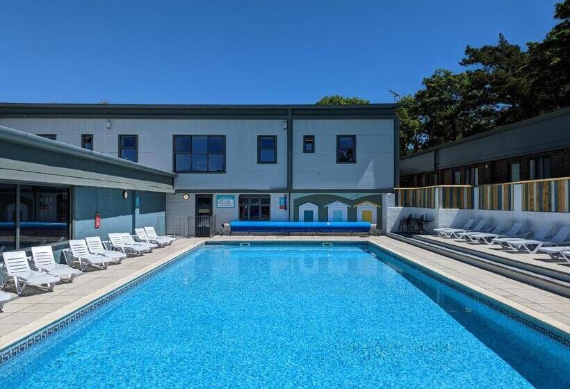 فندق على الطريق Newlands Holidays