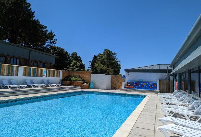 فندق على الطريق Newlands Holidays