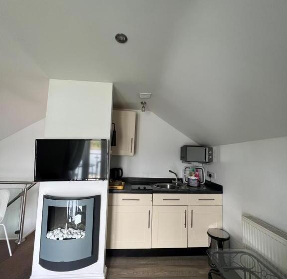 Motel The Inn On The Loch