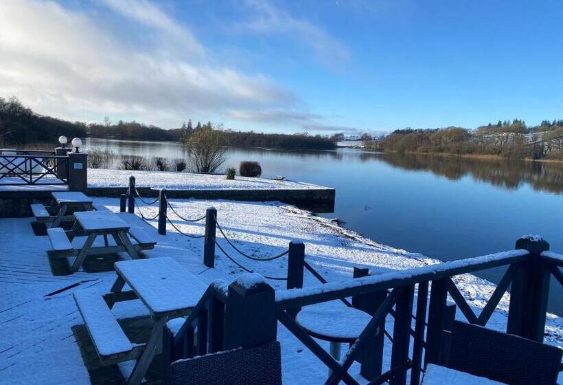 Motel The Inn On The Loch