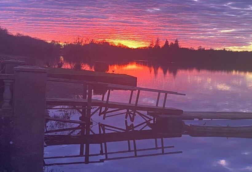 Motel The Inn On The Loch