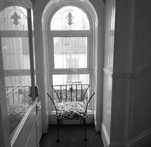 ユースホステル Portrush Townhouse