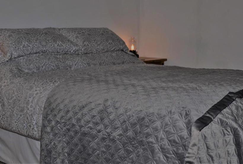 The Garsdale Bed & Breakfast   Goats And Oats At Garsdale