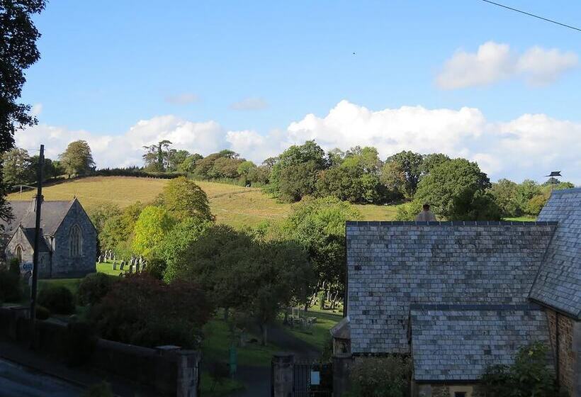 ベッドアンドブレックファースト The Great Grubb