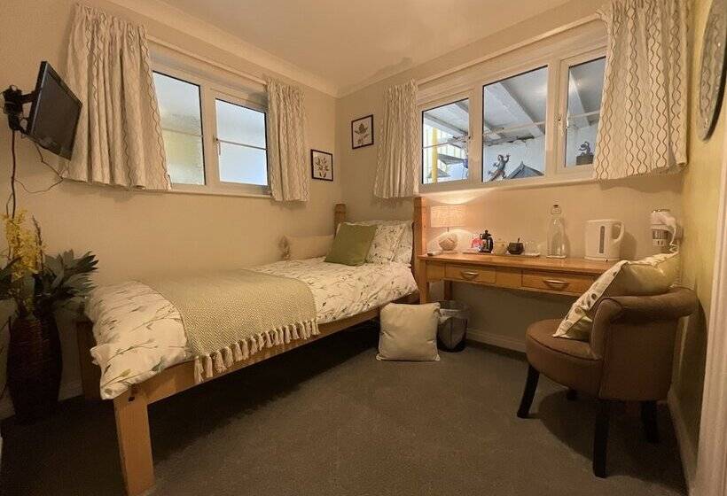 ベッドアンドブレックファースト The Great Grubb