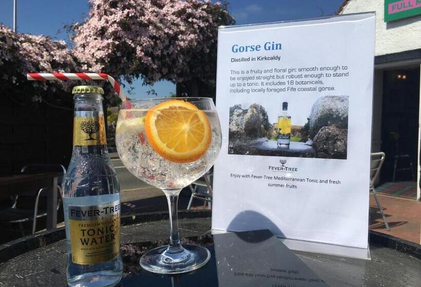 The Upper Largo Hotel & Restaurant