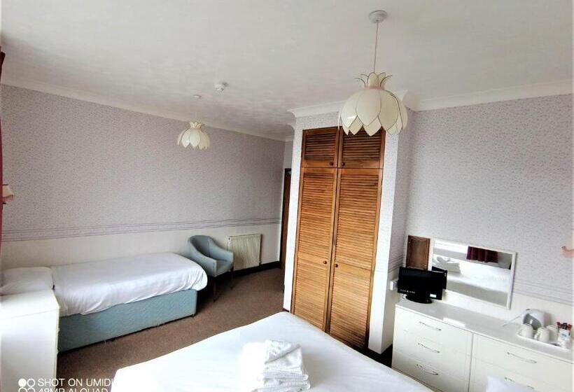 The Wight Bay Hotel   Isle Of Wight