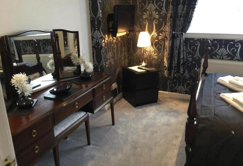 Three Bridges Bed & Breakfast