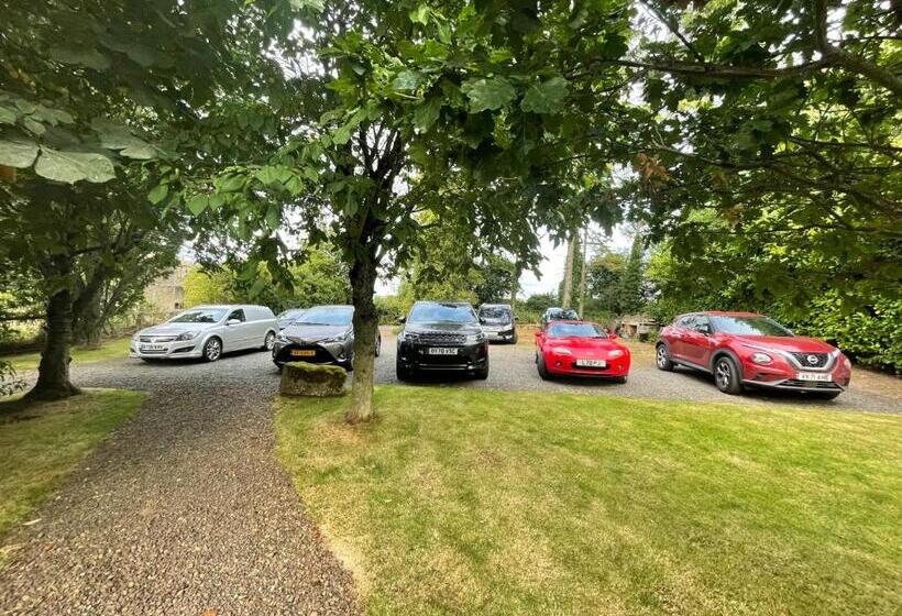 Thropton Demesne Farmhouse B&b