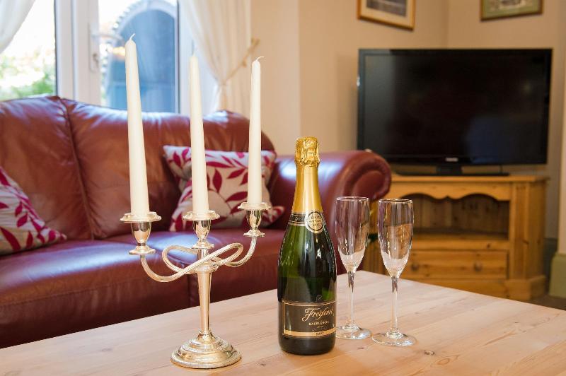 Bed and Breakfast Victoria House Room Only Accommodation