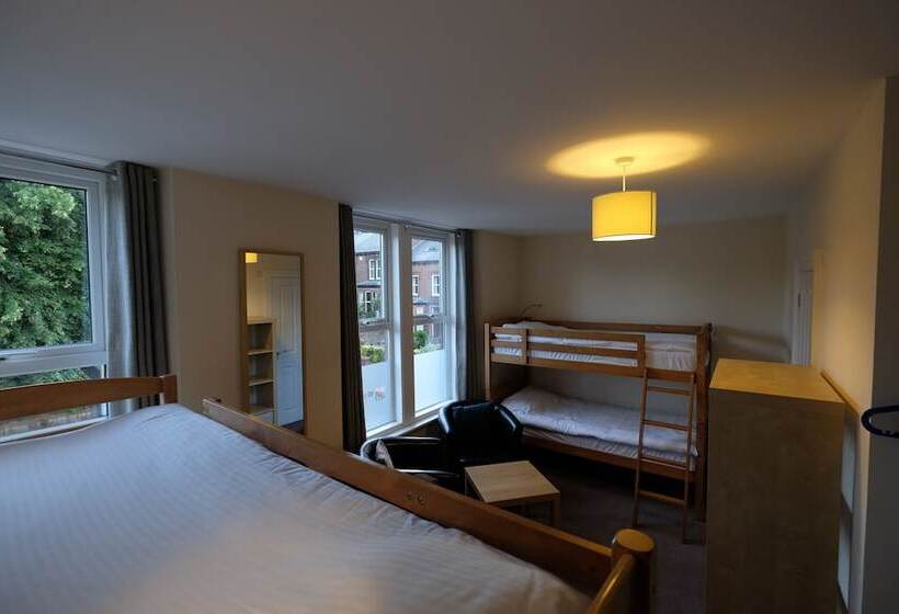 Wayfarers Independent Hostel