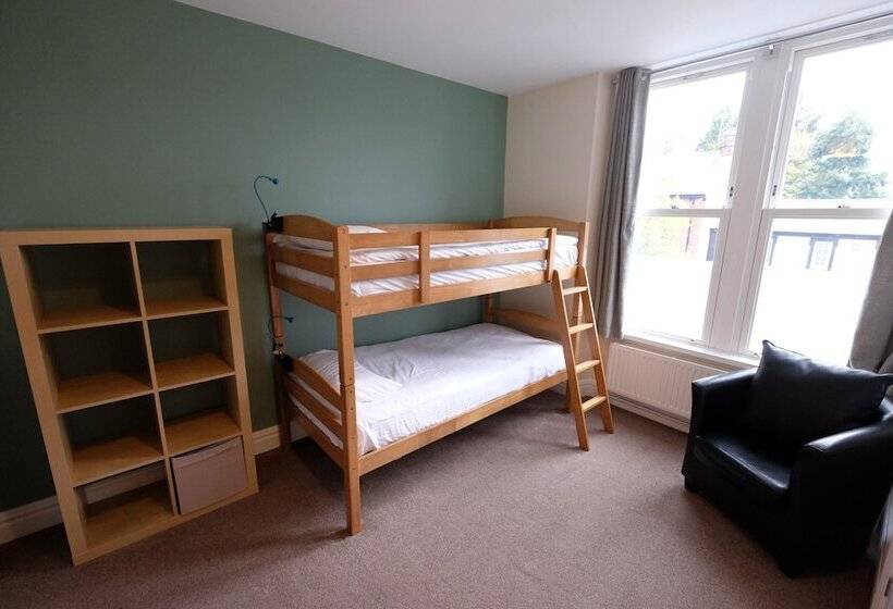 Wayfarers Independent Hostel