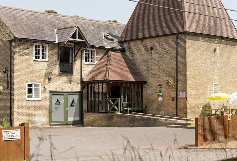 Yha Medway   Hostel