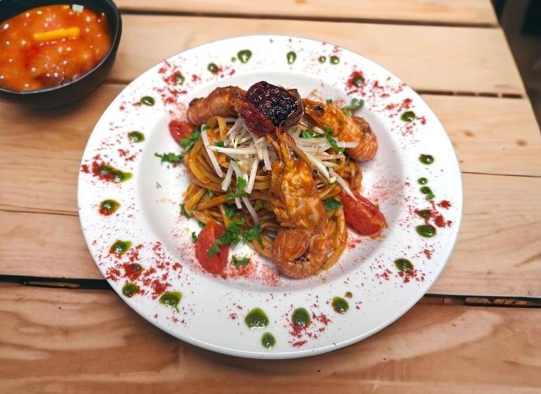 281 Hotel & Restaurant