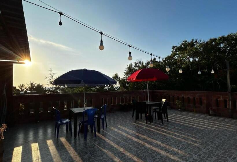 هاستل Hostal Casa Taisha