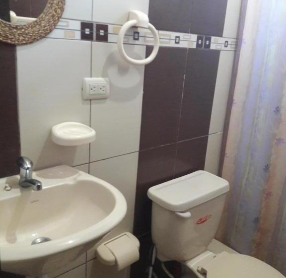 هاستل Hostal Casa Taisha