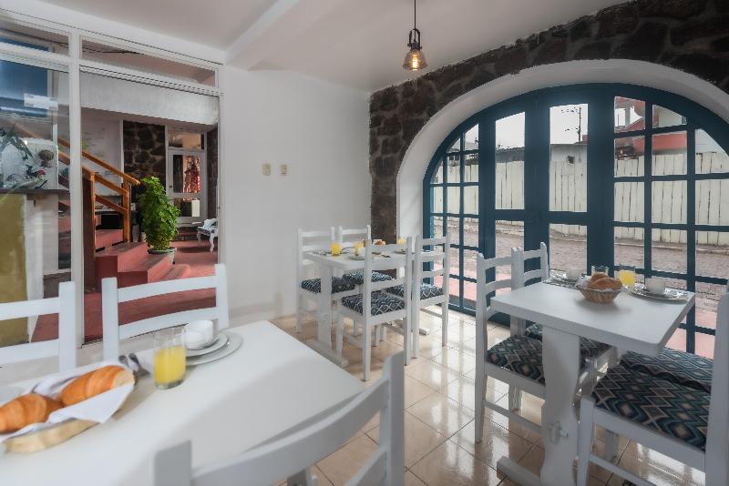 فندق صغير Hostal North Seymour