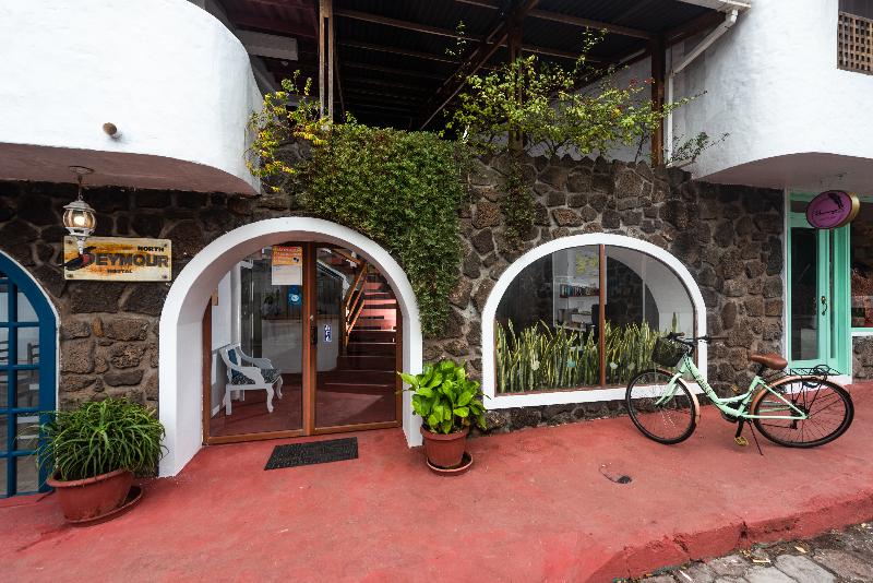 فندق صغير Hostal North Seymour