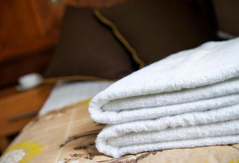 فندق صغير Wagon & Horses