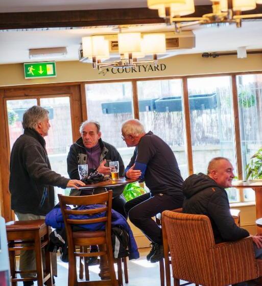 فندق صغير Wagon & Horses