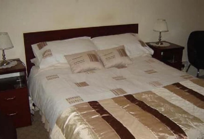 旅馆 White House View Guest House