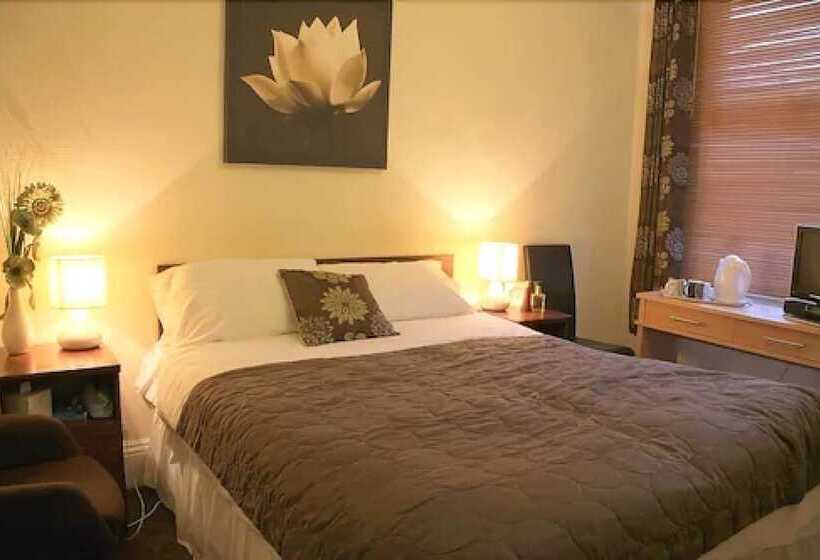 旅馆 White House View Guest House