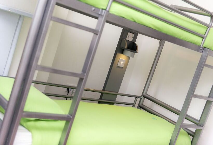 Общежитие Yha Ilam Hall