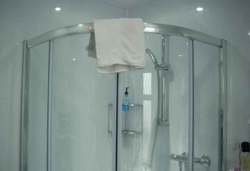 住宿加早餐  6 Caberfeidh