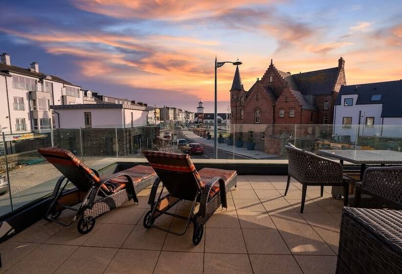 Bed and Breakfast Antrim House Guest Rooms & Suites