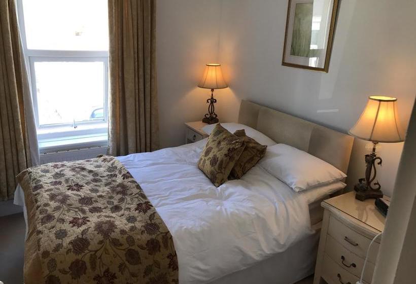 Cambridge House Bed & Breakfast