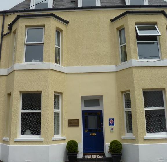 Cambridge House Bed & Breakfast