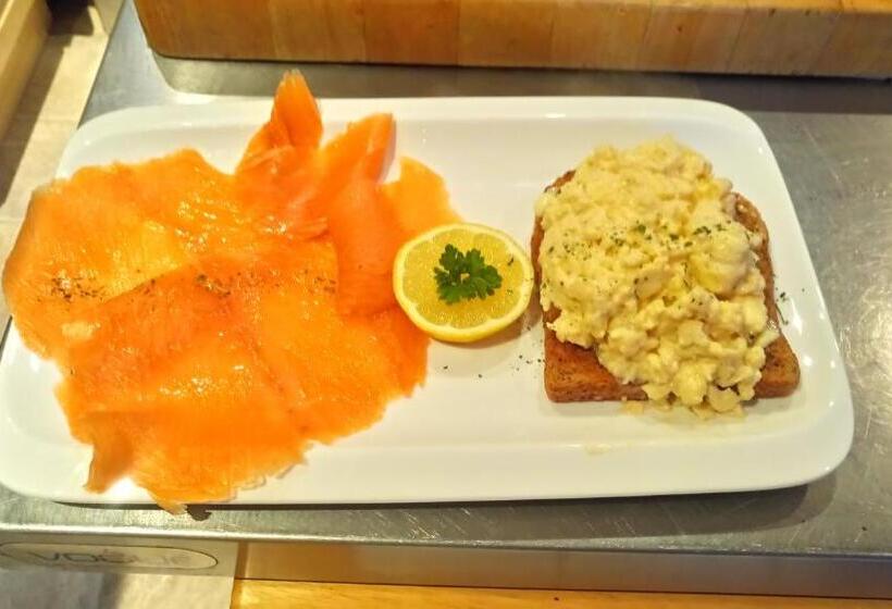 ベッドアンドブレックファースト Camellia Lodge Guest House