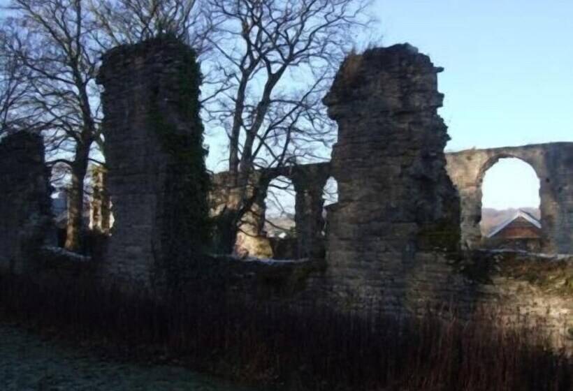 ベッドアンドブレックファースト Castle House B And B