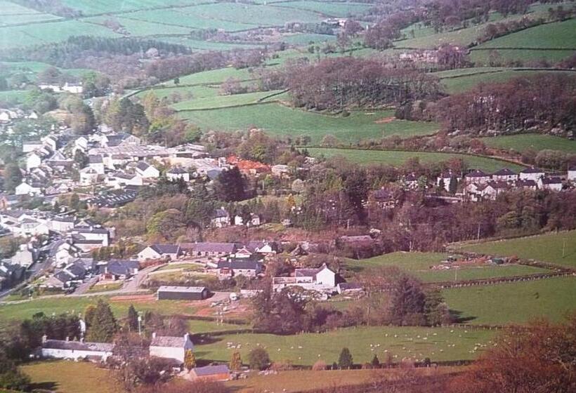 민박 Castle Lodge   Brecon Beacons Accommodation