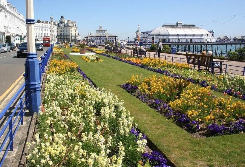 민박 Cromwell House