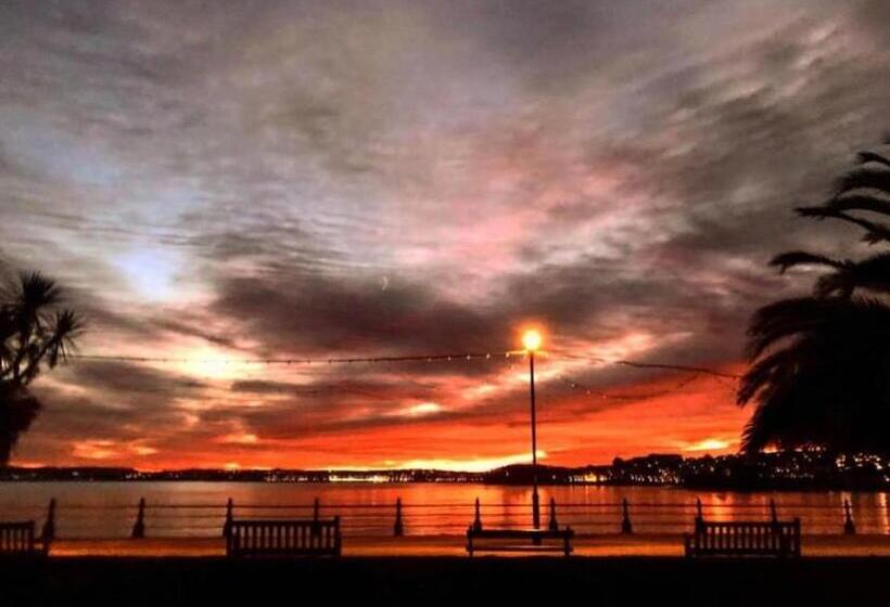 Bed and Breakfast Crowndale Torquay   Exclusively For Adults