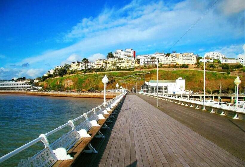 Bed and Breakfast Crowndale Torquay   Exclusively For Adults