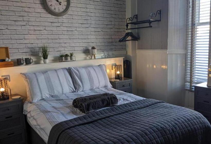 住宿加早餐  Croyland Guest House