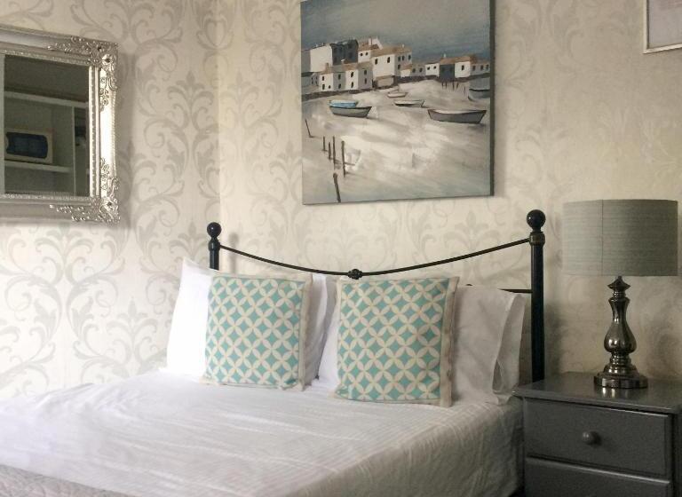 Bed and Breakfast Duporth Guest House