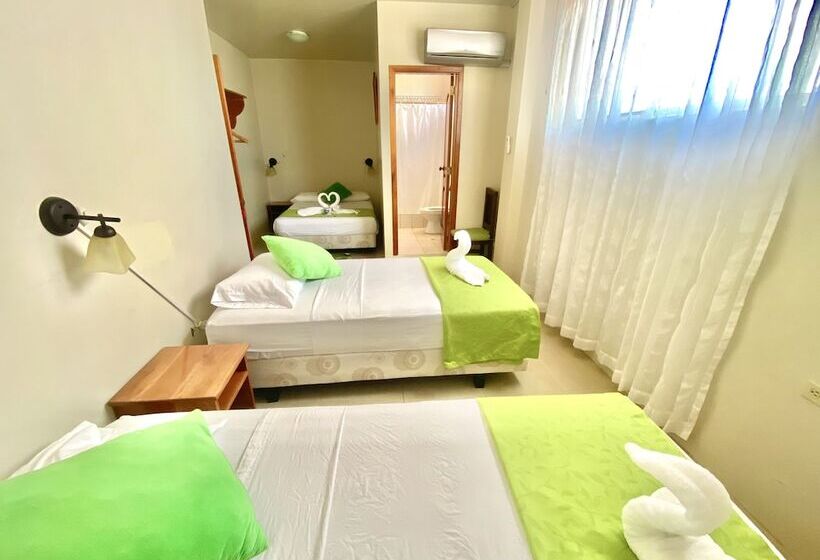 تختخواب و صبحانه El Rincón De George