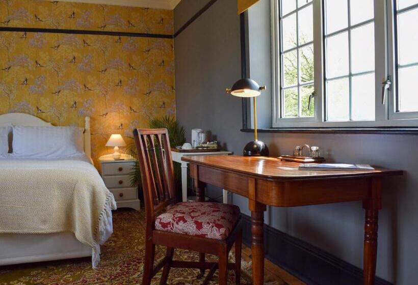 مبيت وإفطار Elloe Lodge