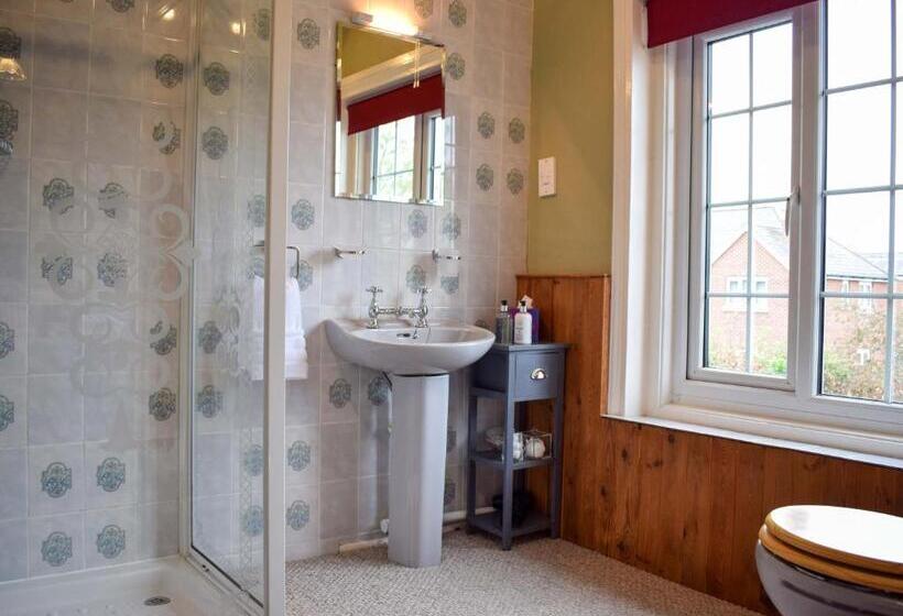 مبيت وإفطار Elloe Lodge