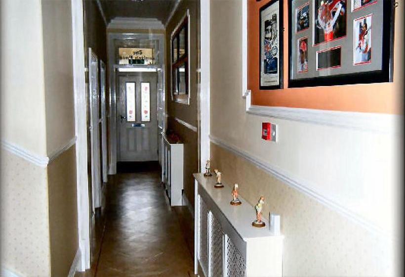 مبيت وإفطار English Rose