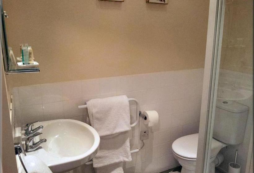 مبيت وإفطار English Rose