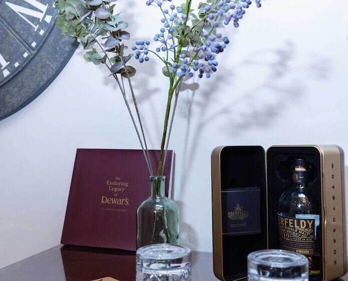 مبيت وإفطار Fernbank House